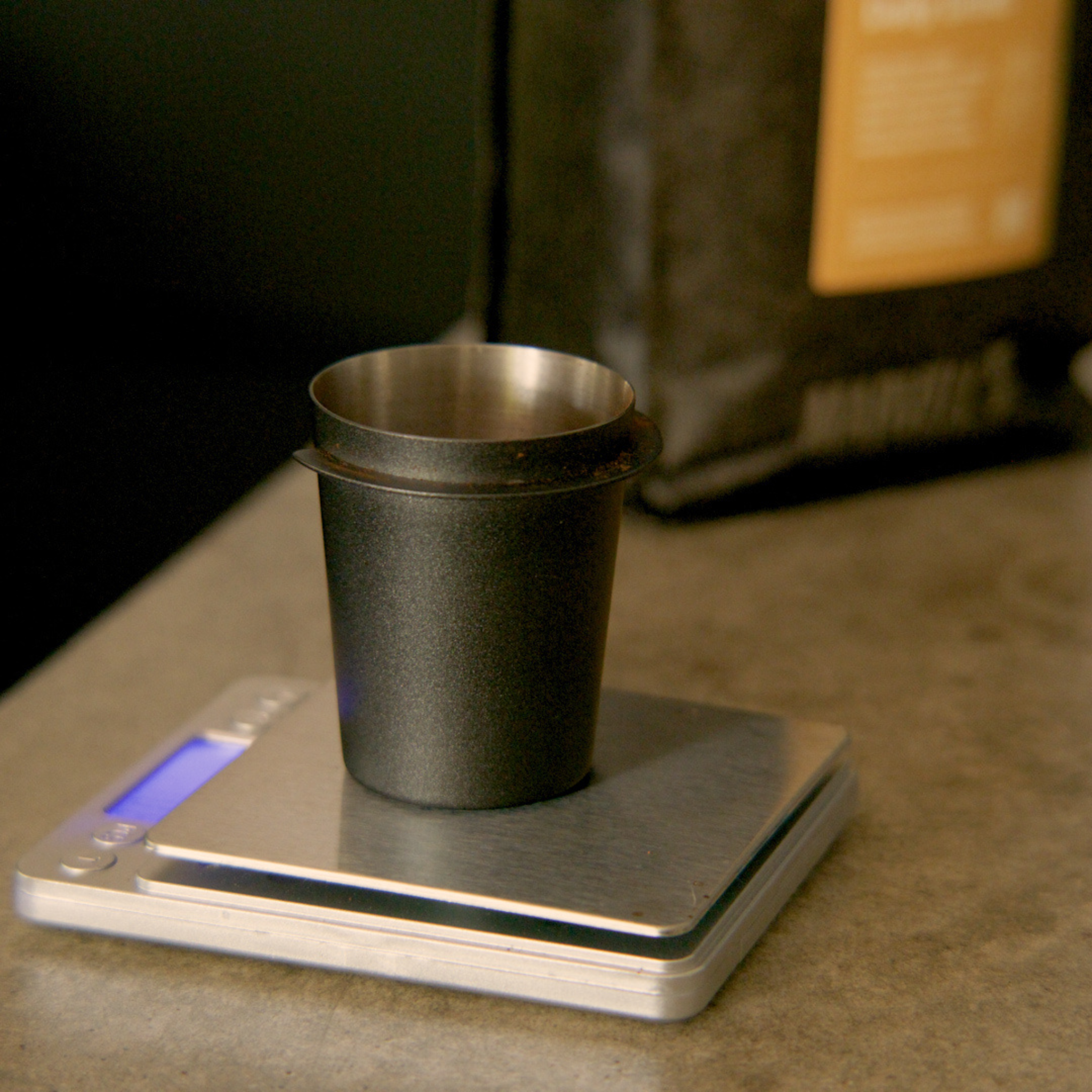 Dosing Cup - Black — lifestyle shot
